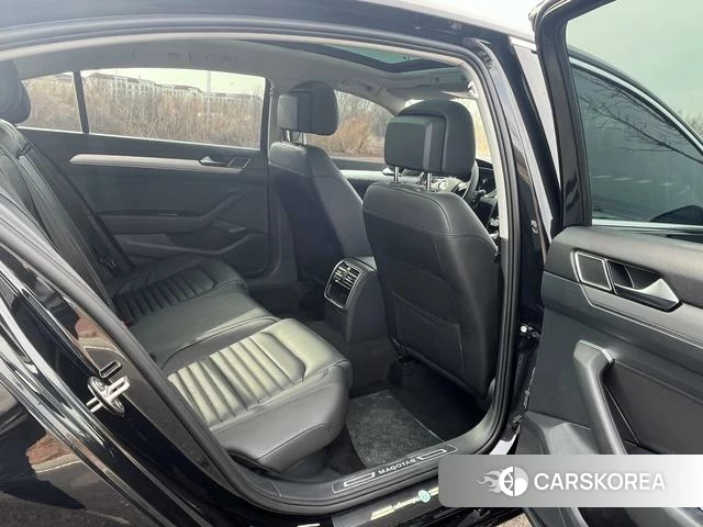 Volkswagen Magotan id 4207820 из Китая 14