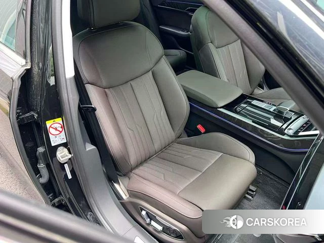 Audi A8 id 4392405 из Китая 22