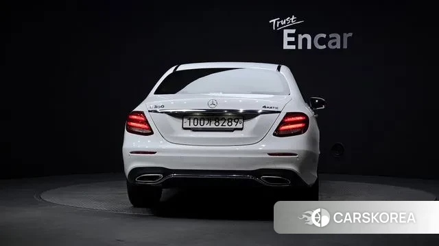 Mercedes-Benz E-Class W213 id 3038426 из Кореи 14