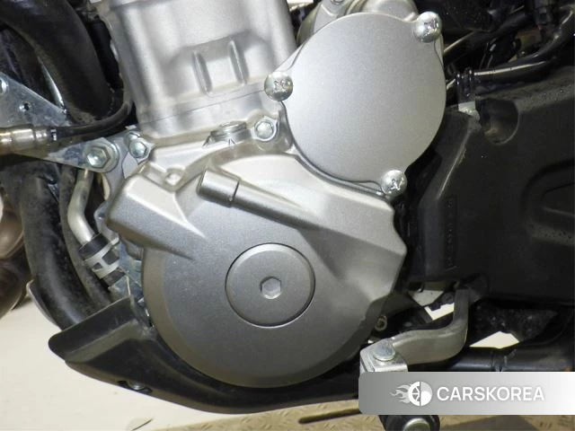 Engine photo