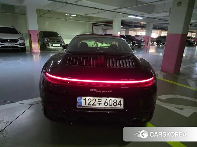Porsche 911(992) id 4617799 из Кореи 10