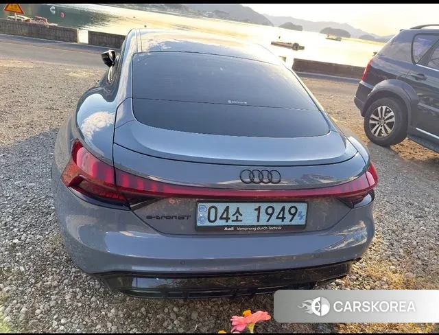 Audi e-Tron GT id 3482877 из Кореи 7