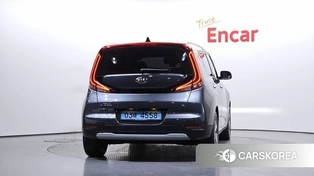 Kia Soul Booster EV id 3893805 из Кореи 14