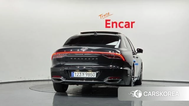 Hyundai The New Grandeur IG id 4770080 из Кореи 33