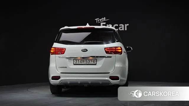 Kia The New Carnival id 3661686 из Кореи 14