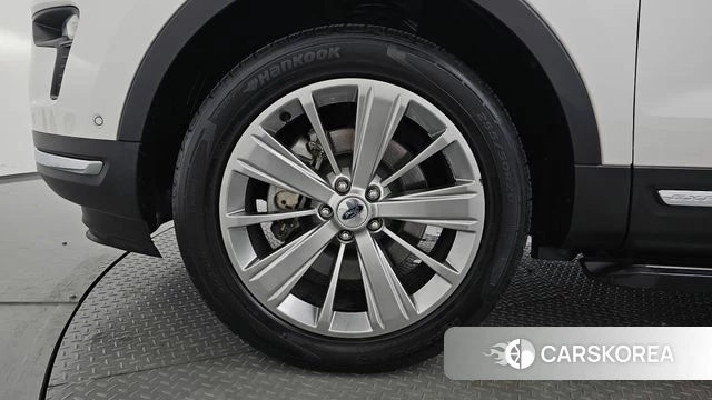 Ford Explorer id 4403437 из Кореи 29