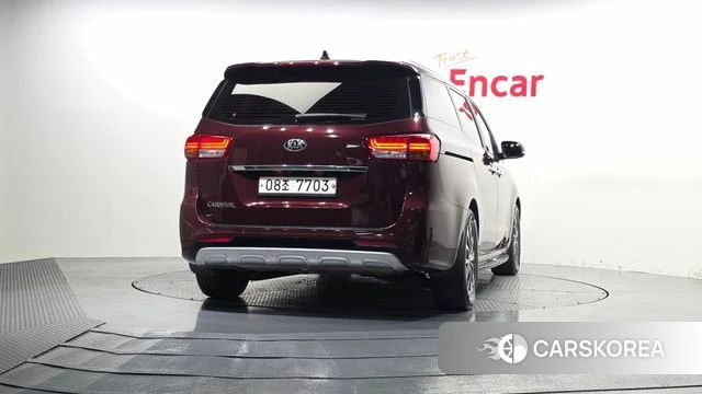 Kia All New Carnival id 4345839 из Кореи 26