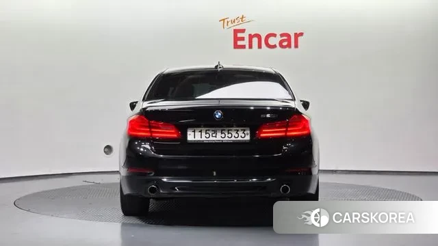 BMW 5 Series (G30) id 3090716 из Кореи 14