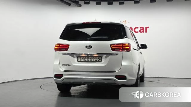 Kia The New Carnival id 4651882 из Кореи 24