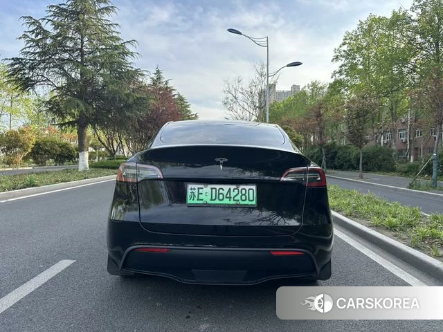 Tesla Model Y 2021 Черный из Китая, фото 5