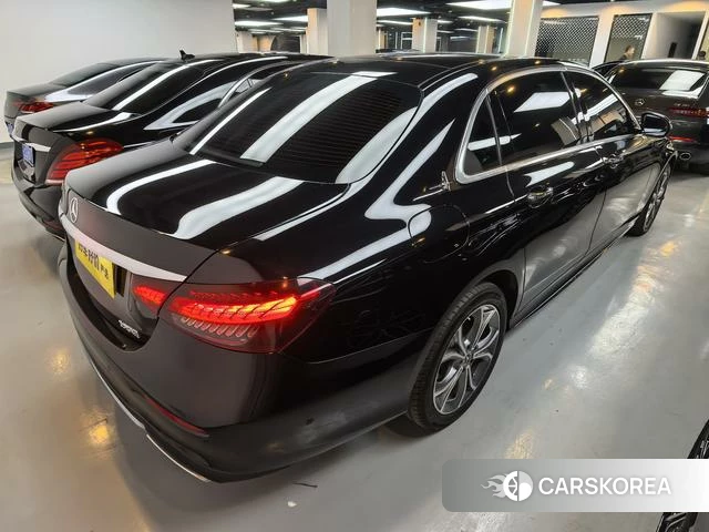 Mercedes-Benz E-class id 3890801 из Китая 4