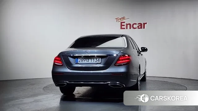 Mercedes-Benz E-Class W213 id 3616929 из Кореи 14