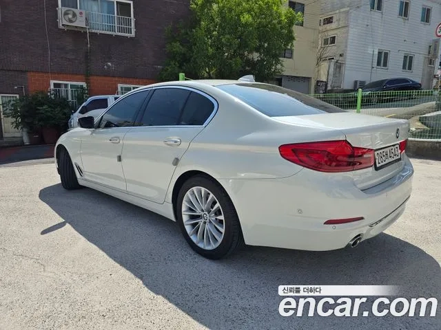BMW 5 Series (G30) id 2932877 из Кореи 7