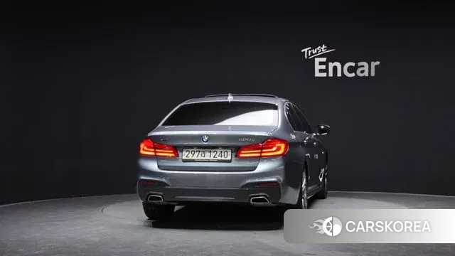 BMW 5 Series (G30) id 3626536 из Кореи 14