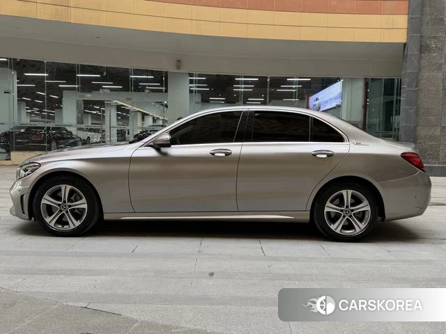 Mercedes-Benz Class C id 4348370 из Китая 12