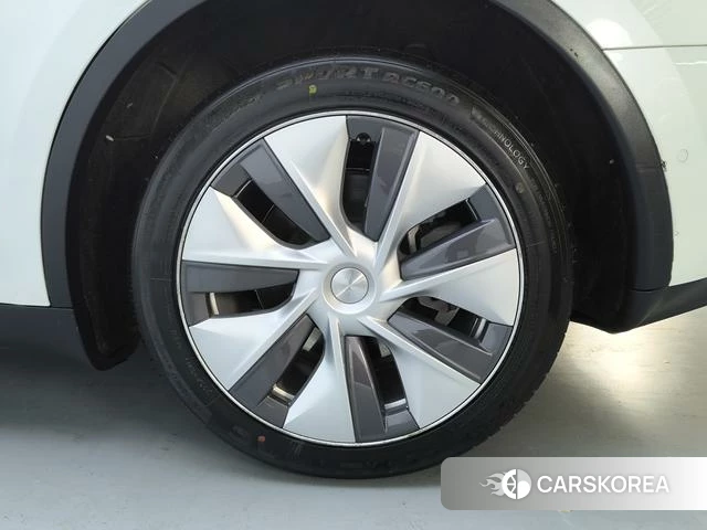 Tesla Model Y id 4210361 из Китая 14