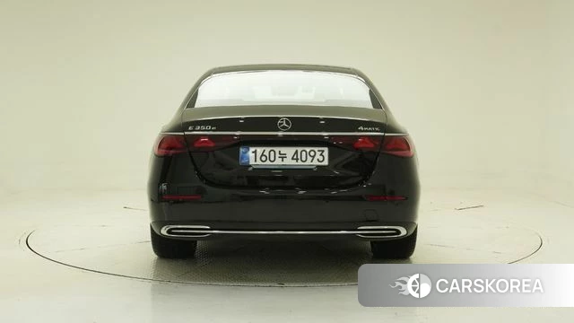Mercedes-Benz E-Class W214 id 4617410 из Кореи 12