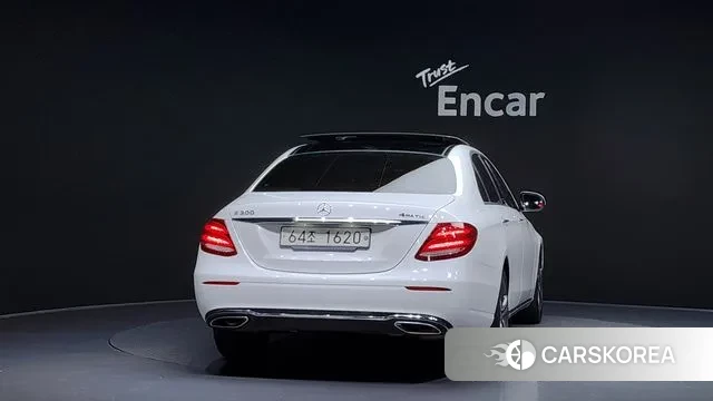 Mercedes-Benz E-Class W213 id 3505203 из Кореи 14