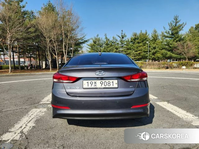 Hyundai Avante AD id 3829209 из Кореи 14