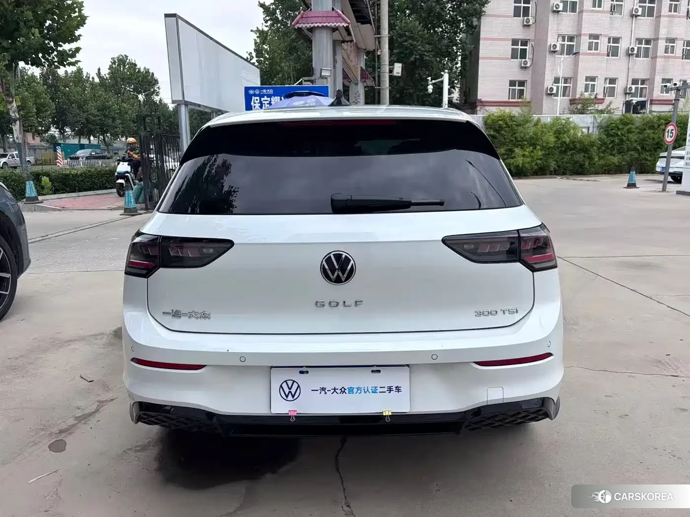 Volkswagen Golf 2026 Белый из Китая, фото 6
