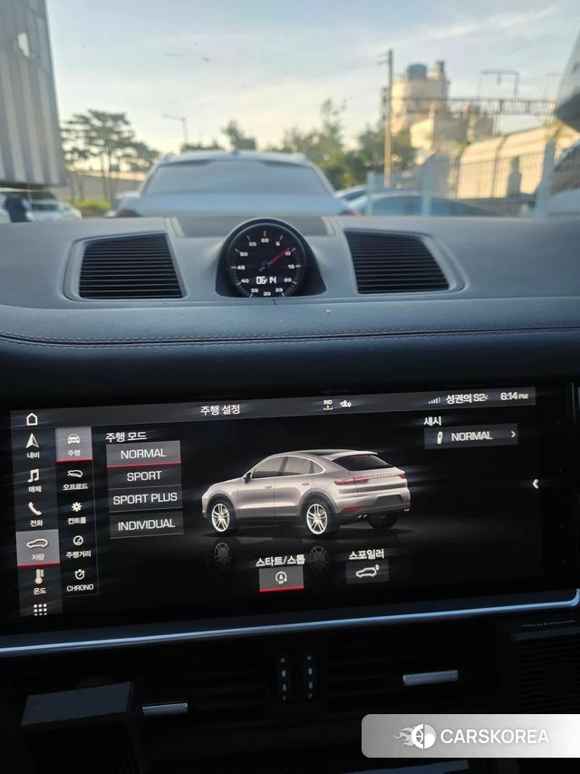 Porsche Cayenne (PO536) 2020 Черный из Кореи, фото 4