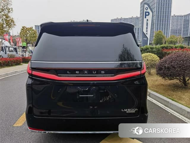 Lexus LM 2024 Черный из Китая, фото 6