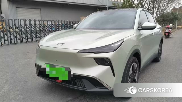 Pentium Yue Yi 03 2025 Серебристо-серый из Китая, фото 4