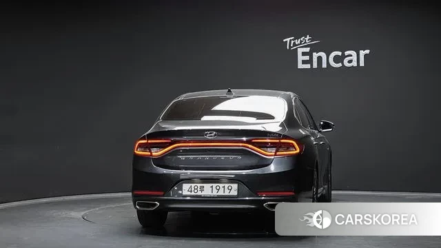 Hyundai Grandeur IG Hybrid id 3356923 из Кореи 14