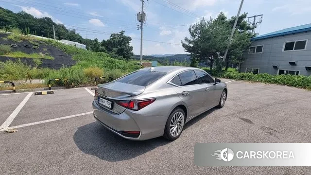 Lexus ES300h 7th generation id 2997266 из Кореи 14