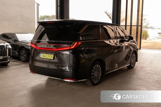 Lexus LM Second Generation id 3565507 из Кореи 11