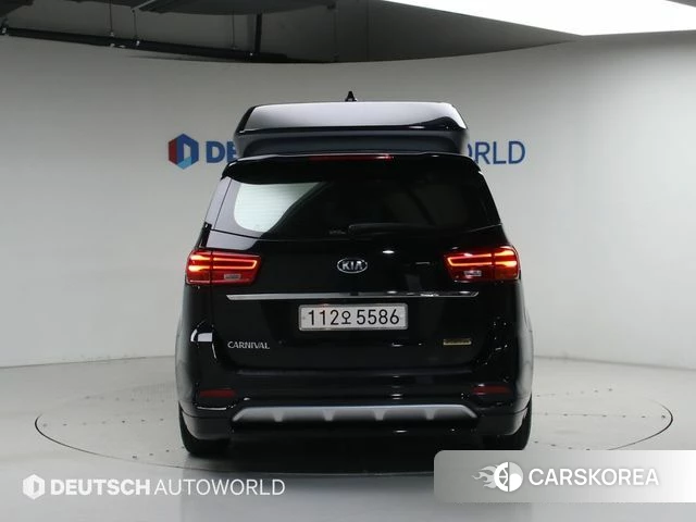 Kia The New Carnival id 4471319 из Кореи 14