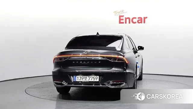 Hyundai The New Grandeur IG id 3439102 из Кореи 14