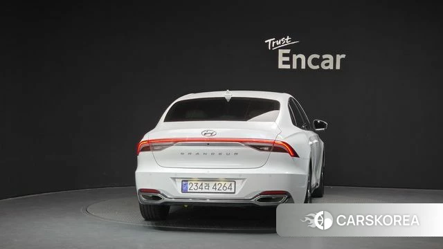 Hyundai The New Grandeur IG id 4716861 из Кореи 24