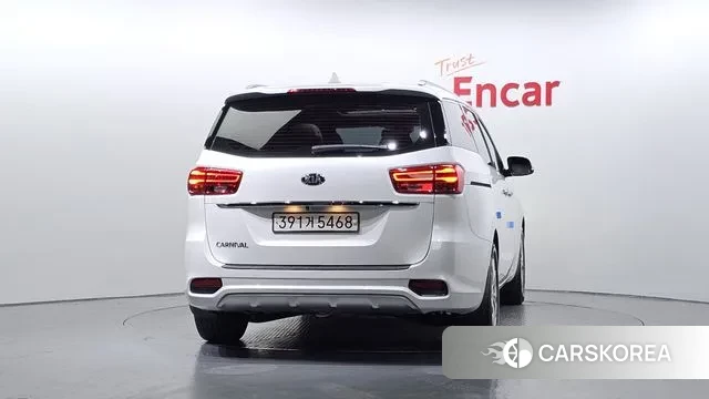 Kia The New Carnival id 3060075 из Кореи 14