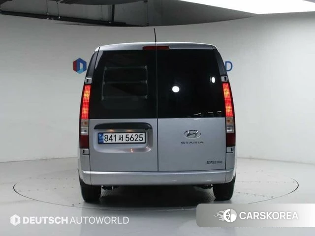 Hyundai Staria id 4343502 из Кореи 14