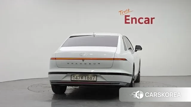 Hyundai Grandeur Hybrid (GN7) id 3016260 из Кореи 14