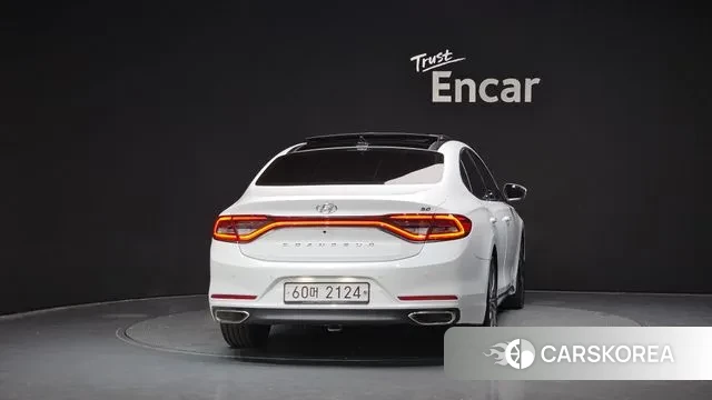 Hyundai Grandeur IG id 3465082 из Кореи 14