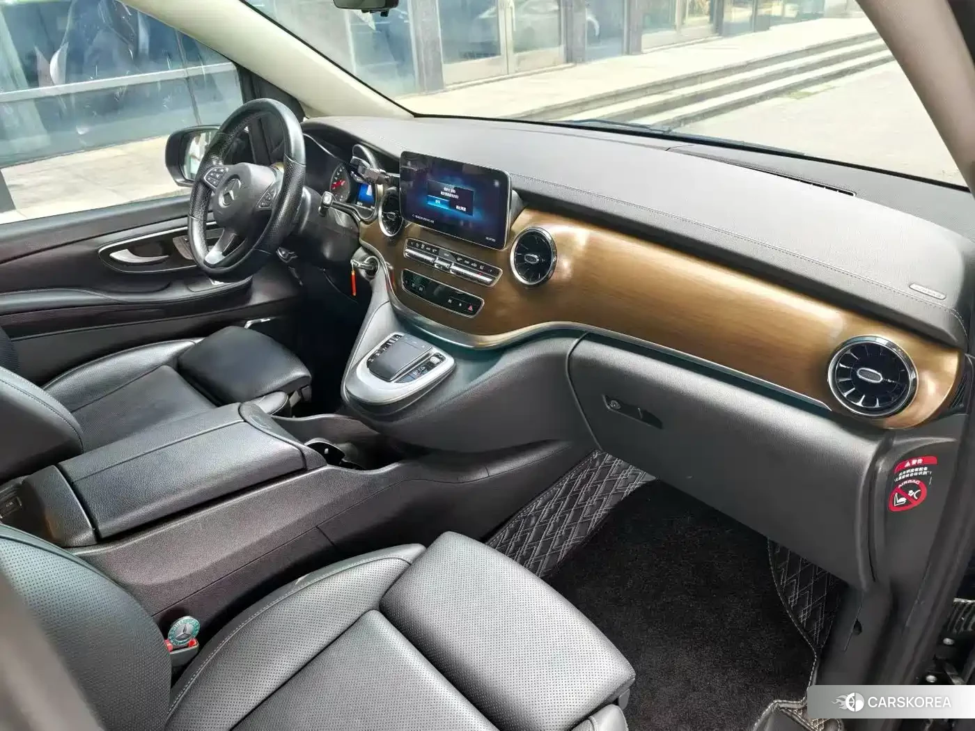 Mercedes-Benz V-Class 2023 Черный из Китая, фото 4