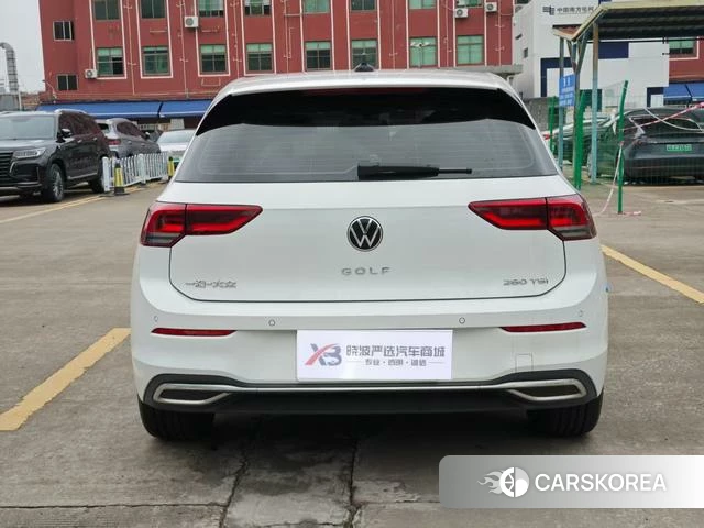 Volkswagen Golf 2024 Белый из Китая, фото 6