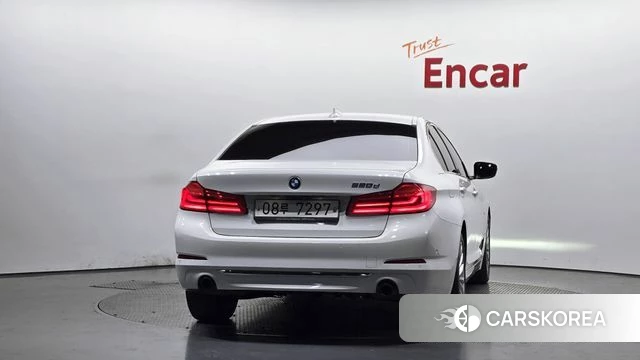 BMW 5 Series (G30) id 3861745 из Кореи 15