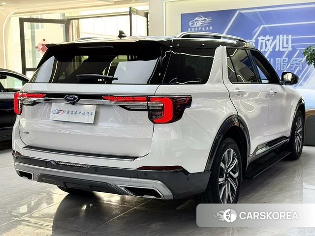 Ford Explorer 2024 Белый из Китая, фото 6