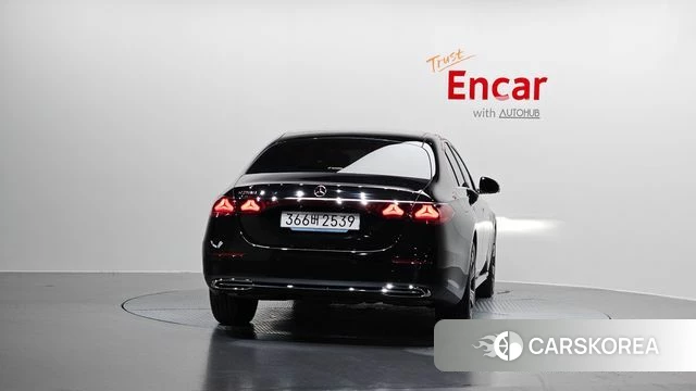 Mercedes-Benz E-Class W214 id 4307890 из Кореи 25