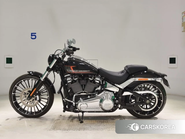 Проданный Harley-Davidson Softail Breakout FXBR 1920 2023 из Японии, фото 2