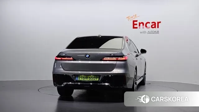 BMW 7 Series (G70) id 3173599 из Кореи 14