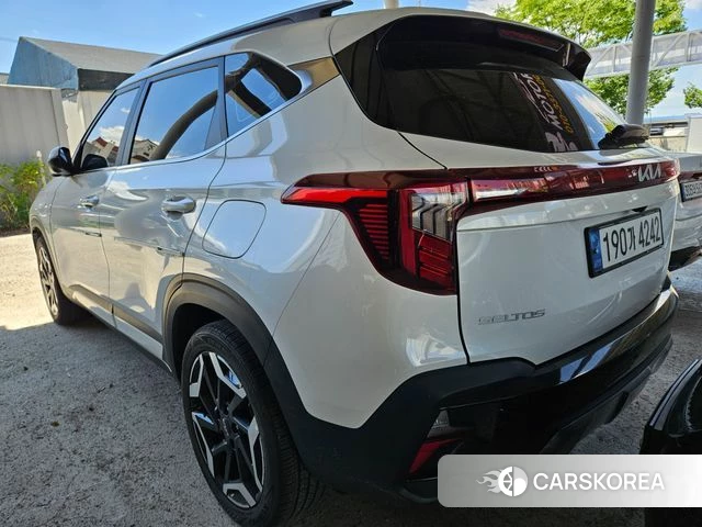 Kia The New Seltos 2023 Белый из Кореи, фото 5