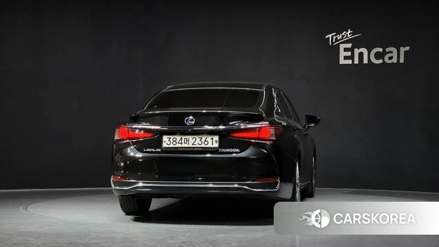 Lexus ES300h 7th generation id 3799553 из Кореи 14