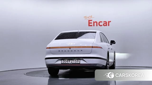 Hyundai Grandeur (GN7) id 3909939 из Кореи 14