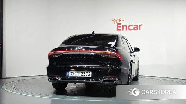 Hyundai The New Grandeur IG id 4731191 из Кореи 26