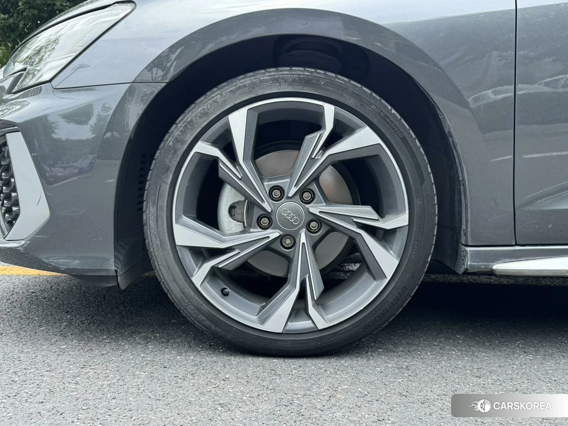 Audi A3 id 4514970 из Китая 15