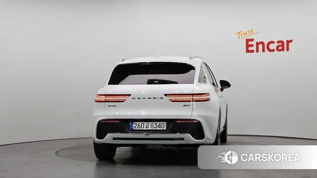 Genesis GV70 id 3832840 из Кореи 14